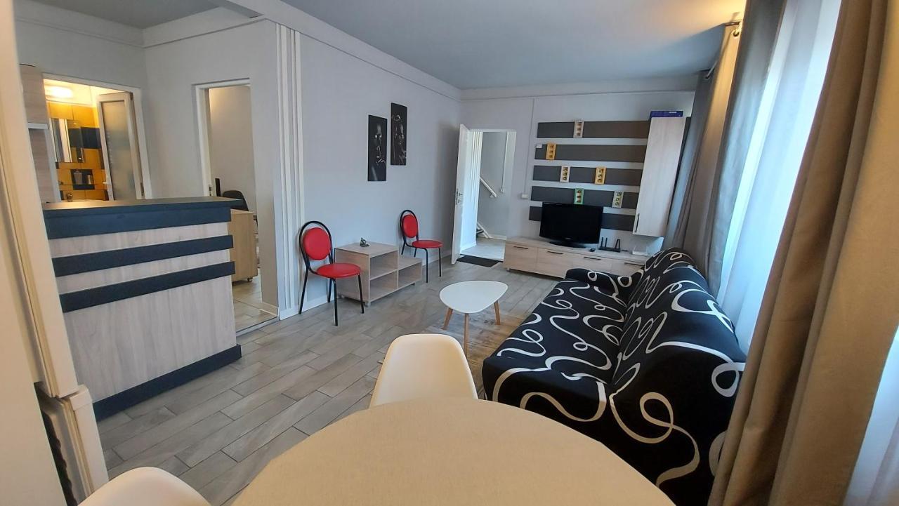 Mamaia Villa ナボダリ エクステリア 写真