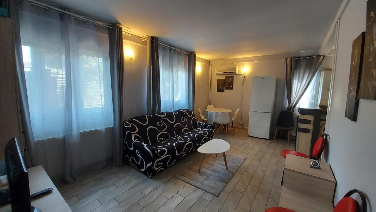 Mamaia Villa ナボダリ エクステリア 写真
